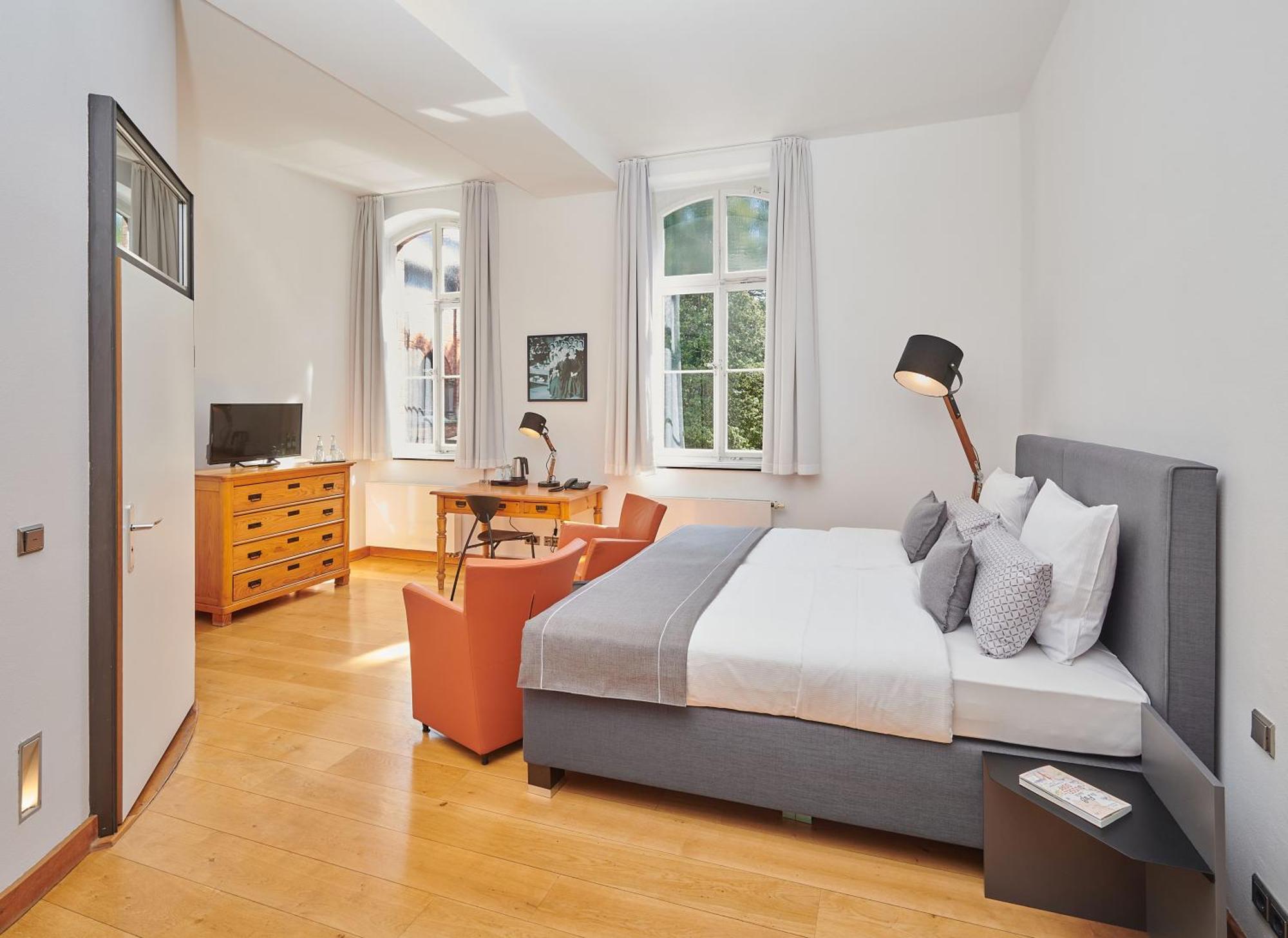 Hotel Mutterhaus Duesseldorf Екстериор снимка