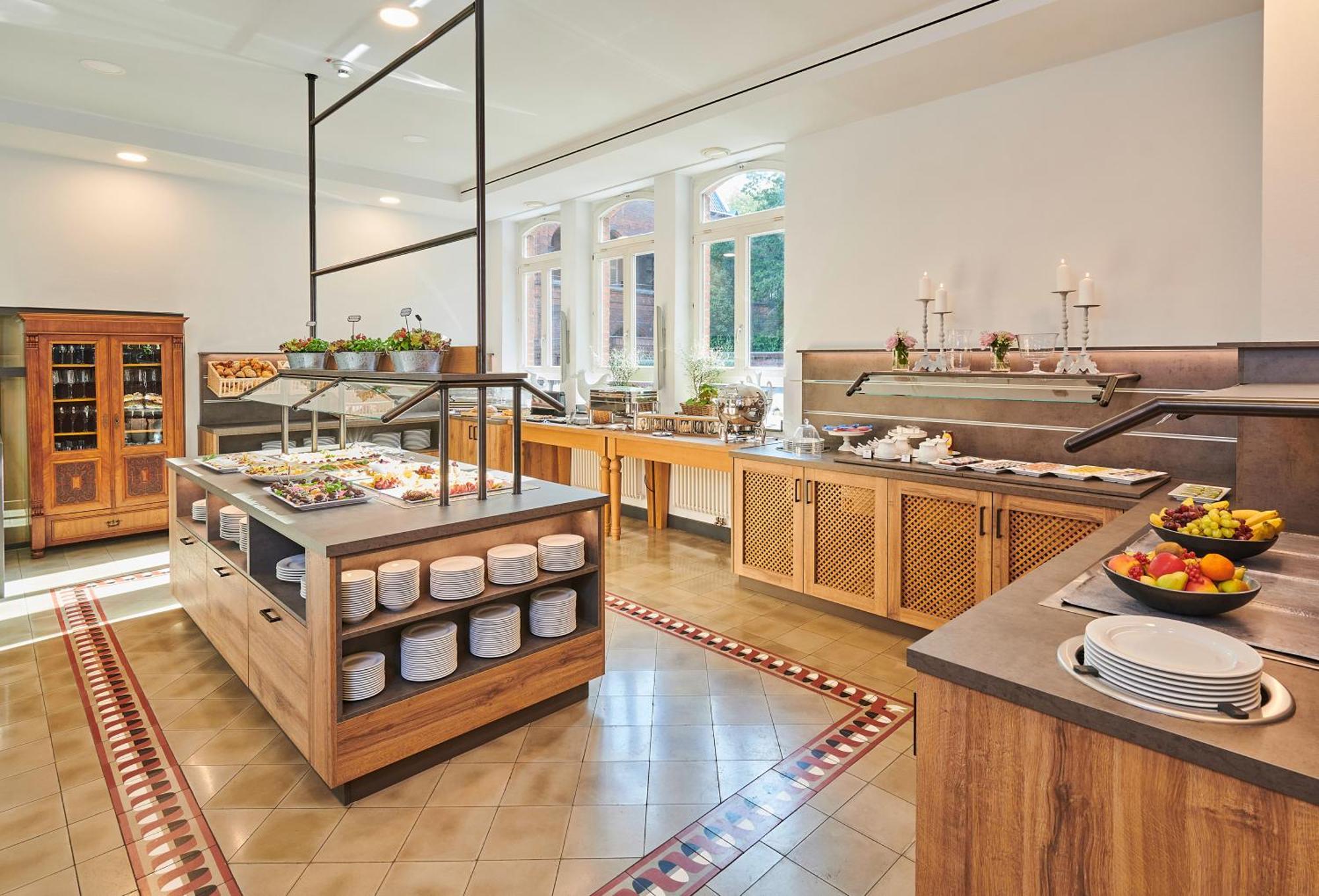 Hotel Mutterhaus Duesseldorf Екстериор снимка