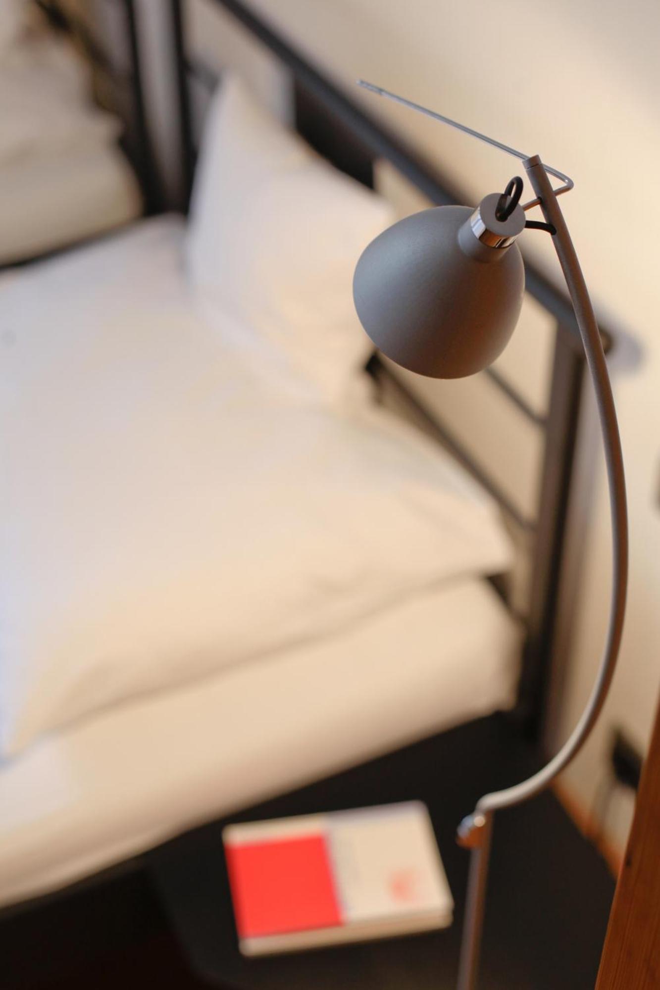 Hotel Mutterhaus Duesseldorf Стая снимка