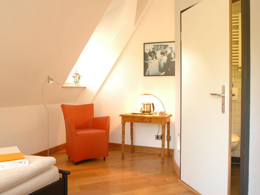 Hotel Mutterhaus Duesseldorf Екстериор снимка